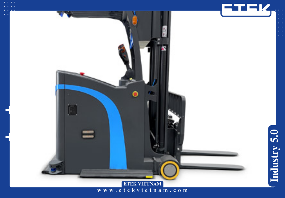 AGV DẠNG XE NÂNG
