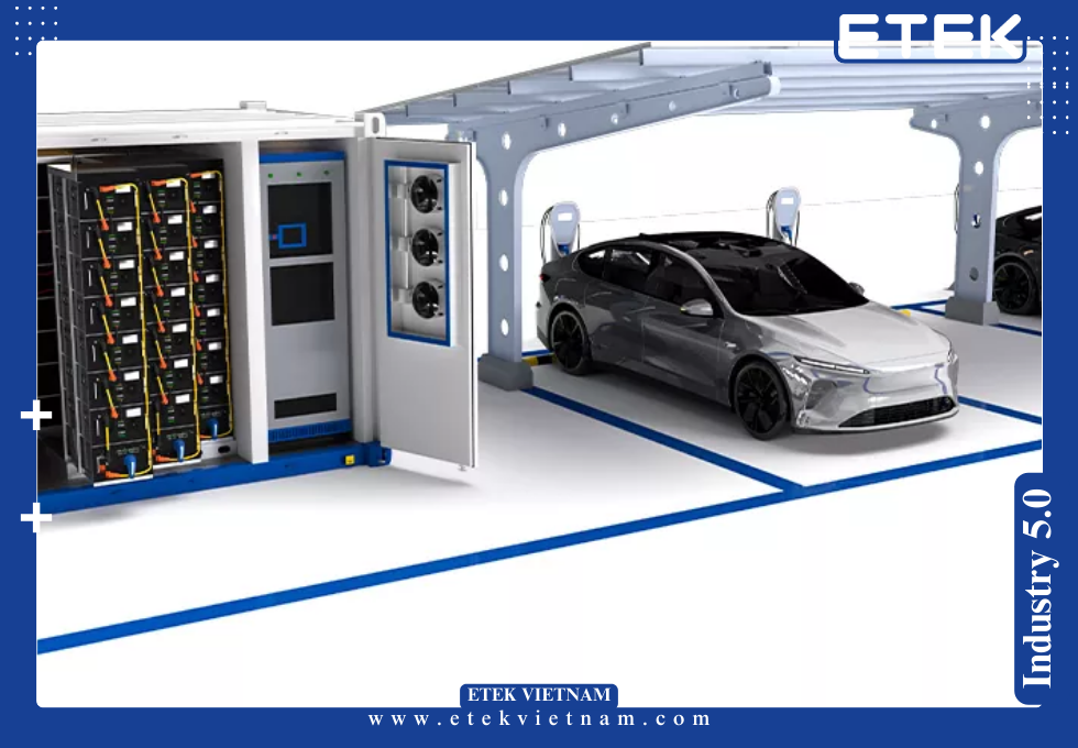 HỆ THỐNG BESS TRẠM SẠC XE ĐIỆN